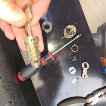 Limitless keys - Lock stuck? Call us - Keys & Locksmiths Near Me Limitless keys - Lock stuck? Call us - Keys & Locksmiths Near Me