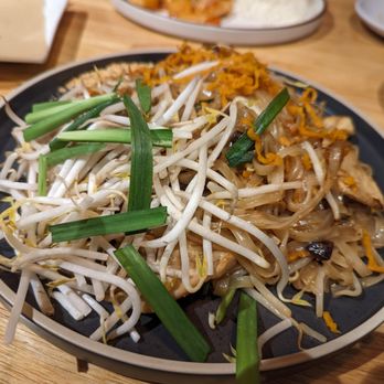 Sanouk's Lao & Thai Eats - Chicken Pad Thai - Laotian Near Me - Plaistow, New Hampshire Sanouk's Lao & Thai Eats - Chicken Pad Thai - Laotian Near Me - Plaistow, New Hampshire