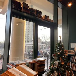 Reston's Used Book Shop - Inside