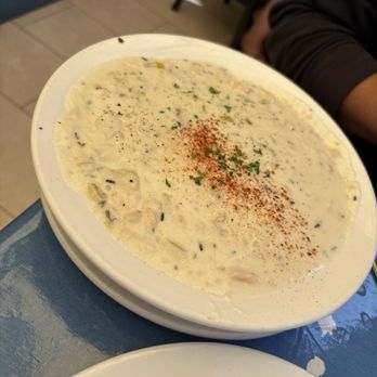 Sandbar & Grill - Clam chowder - Seafood Near Me - Monterey, California Sandbar & Grill - Clam chowder - Seafood Near Me - Monterey, California