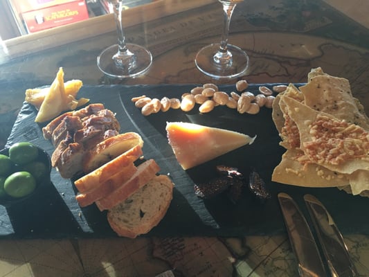 La Costa Wine by null