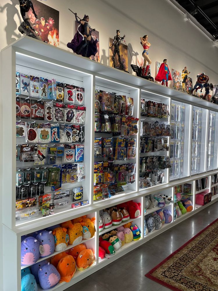 TORPEDO COMICS GLENDALE Updated September 2024 18 Photos 100 W