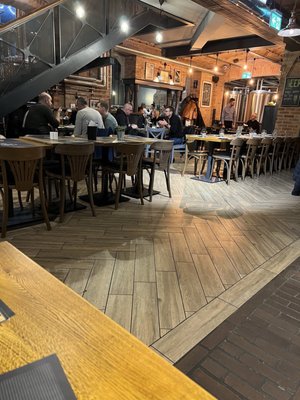 Browar & Restauracja PG4 Gdańsk by null