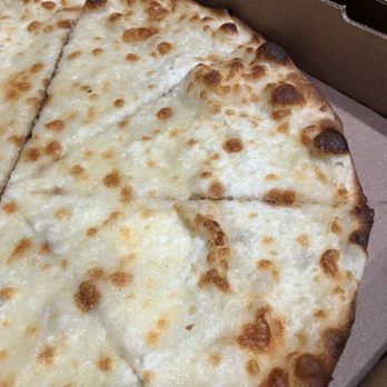 La Piazza Italian Restaurant - White pizza, overcooked no ricotta - Italian Near Me - Raleigh, North Carolina