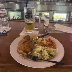 Sweetwater Grill - Blackened catfish, vegetable mix, and rice