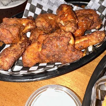 Lougheed Village Bar & Grill - Hot Wings - Pubs Near Me - Burnaby, British Columbia Lougheed Village Bar & Grill - Hot Wings - Pubs Near Me - Burnaby, British Columbia