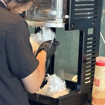 Kiyoraka - It's made in front of you, behind the bar. - Shaved Ice Near Me - Irvine, California Kiyoraka - It's made in front of you, behind the bar. - Shaved Ice Near Me - Irvine, California