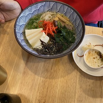 Burosu Ramen - Ramen Near Me - Studio City, California Burosu Ramen - Ramen Near Me - Studio City, California