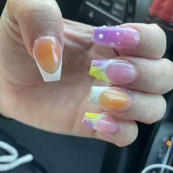 Silky Nails - Nail Salons Near Me - Lafayette, Indiana