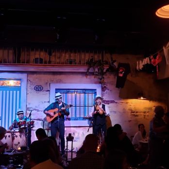 Cafe La Trova - The musicians - Cocktail Bars Near Me - Miami, Florida
