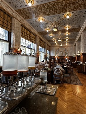 Art Deco Imperial Hotel by null