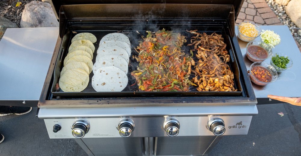 GRILLA GRILLS Updated September 2024 26 Photos & 16 Reviews 558 E