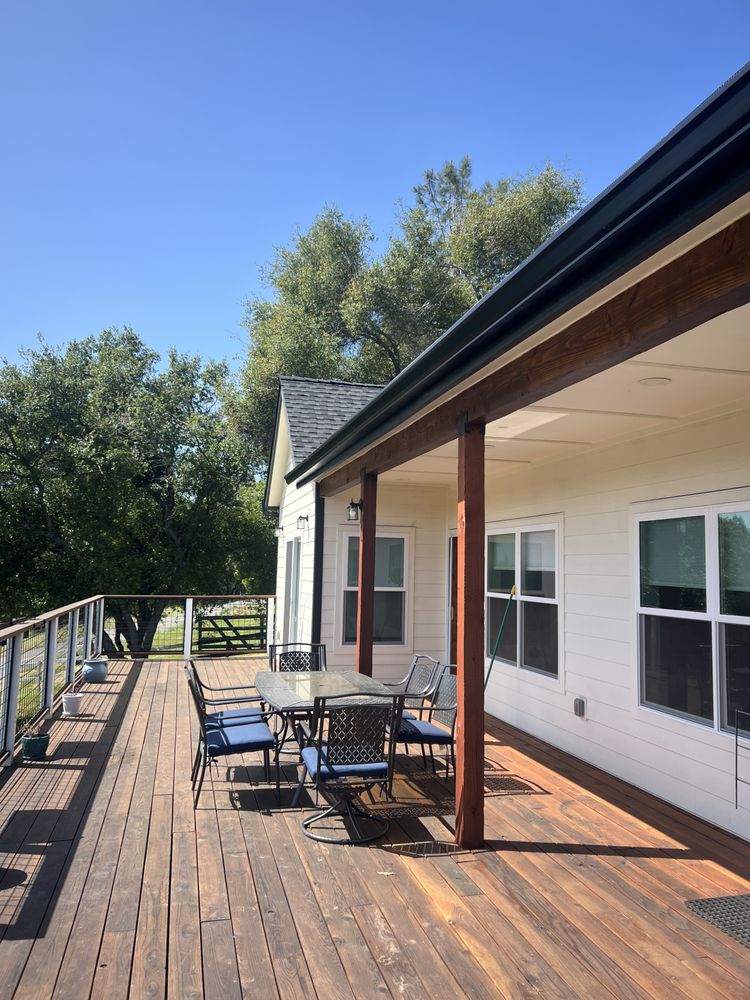 Slide of Gladiator Home Solutions