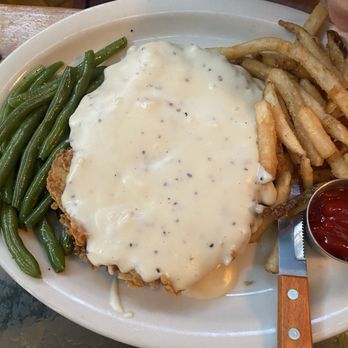 Huisache Grill - Chicken fried steak - Wine Bars Near Me - New Braunfels, Texas Huisache Grill - Chicken fried steak - Wine Bars Near Me - New Braunfels, Texas