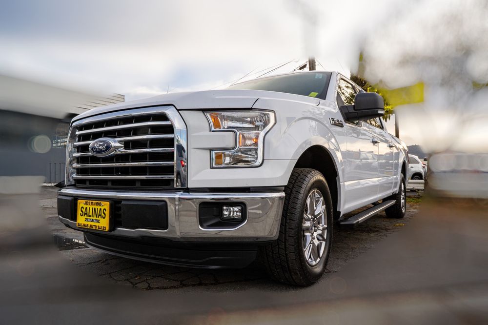 SALINAS AUTO SALES Updated August 2024 26 Photos & 22 Reviews 10