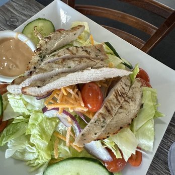 Marina Bar & Grill - House salad with chicken $18 - Burgers Near Me - Discovery Bay, California