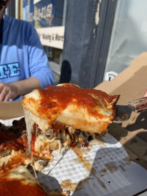 Volo Craft Pizza by null