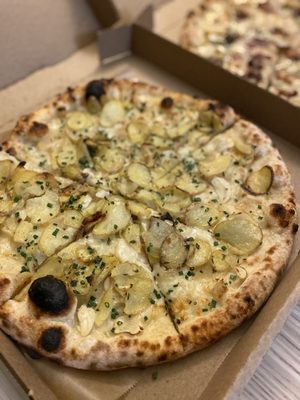 Pizza Antica by null
