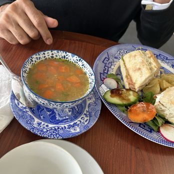 Genettis Bistro And Cafe - Soup - Breakfast & Brunch Near Me - Palos Heights, Illinois Genettis Bistro And Cafe - Soup - Breakfast & Brunch Near Me - Palos Heights, Illinois