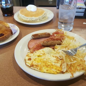 Denny's - Winslow Arizona Grandslam - Diners Near Me - Winslow, Arizona