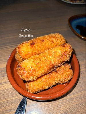 crudo nudo by null