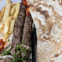 Beef kabob platter