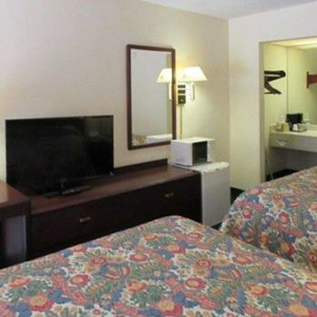 Rodeway Inn - Hotels Near Me - Perry, Georgia Rodeway Inn - Hotels Near Me - Perry, Georgia
