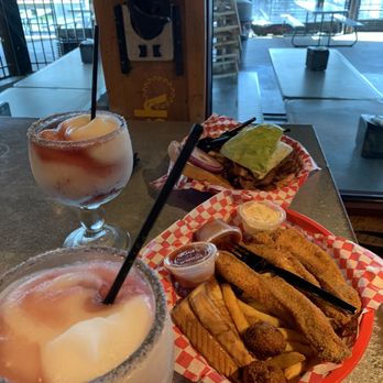 Stumpy's  Lakeside Grill - Catfish and also burger and can't forget those Sangria Margaritas! - American Near Me - Granbury, Texas