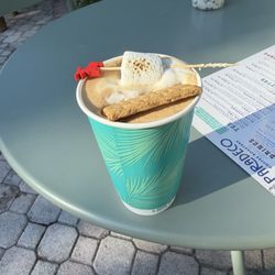 Paradeco Coffee Roasters - Smores latte