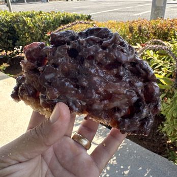 Friendly Donuts - The apple fritter is massive and delicious here! - Donuts Near Me - Orange, California