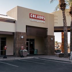 Colados Coffee & Crepes