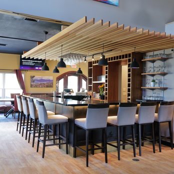 Namaste Kitchen - a view of the bar and dining area - Himalayan/Nepalese Near Me - Shelburne, Vermont Namaste Kitchen - a view of the bar and dining area - Himalayan/Nepalese Near Me - Shelburne, Vermont