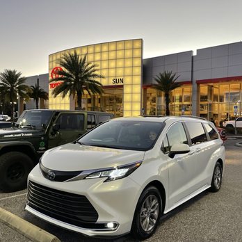 Sun Toyota - New Sienna! - Car Dealers Near Me - Holiday, Florida Sun Toyota - New Sienna! - Car Dealers Near Me - Holiday, Florida