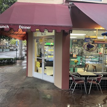 Mimo's Cafe - Diners Near Me - Whittier, California