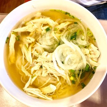 Applewood Vietnamese Restaurant - Chicken pho - Vietnamese Near Me - Golden, Colorado