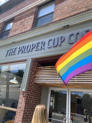 The Proper Cup by null