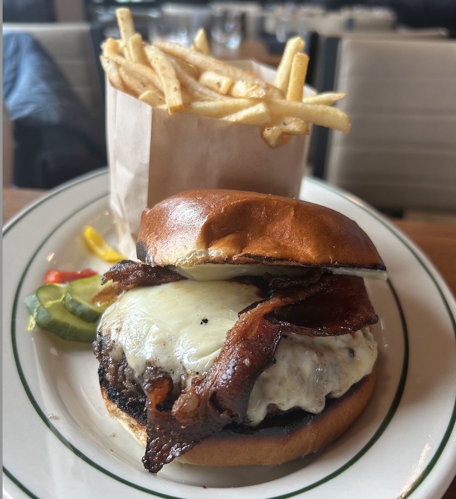 BALLAST KITCHEN & BAR Updated October 2024 11 Reviews 97 Willard