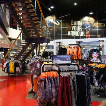 West Edmonton Mall - Shopping Centers Near Me - Edmonton, Alberta West Edmonton Mall - Shopping Centers Near Me - Edmonton, Alberta