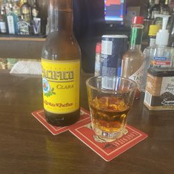 Fairway Cocktail Lounge