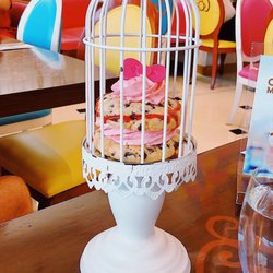 Hello Kitty Cafe
