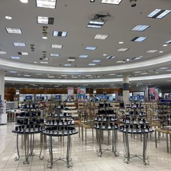 Belk - Inside
