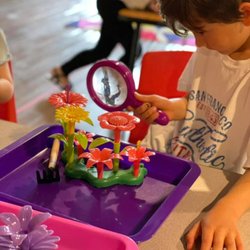 Yellow Wagon Preschool - exploring science