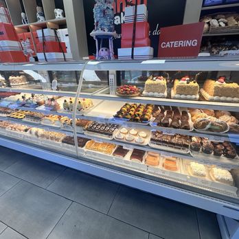 Manan Bakery - Display case - Bakeries Near Me - Las Vegas, Nevada Manan Bakery - Display case - Bakeries Near Me - Las Vegas, Nevada