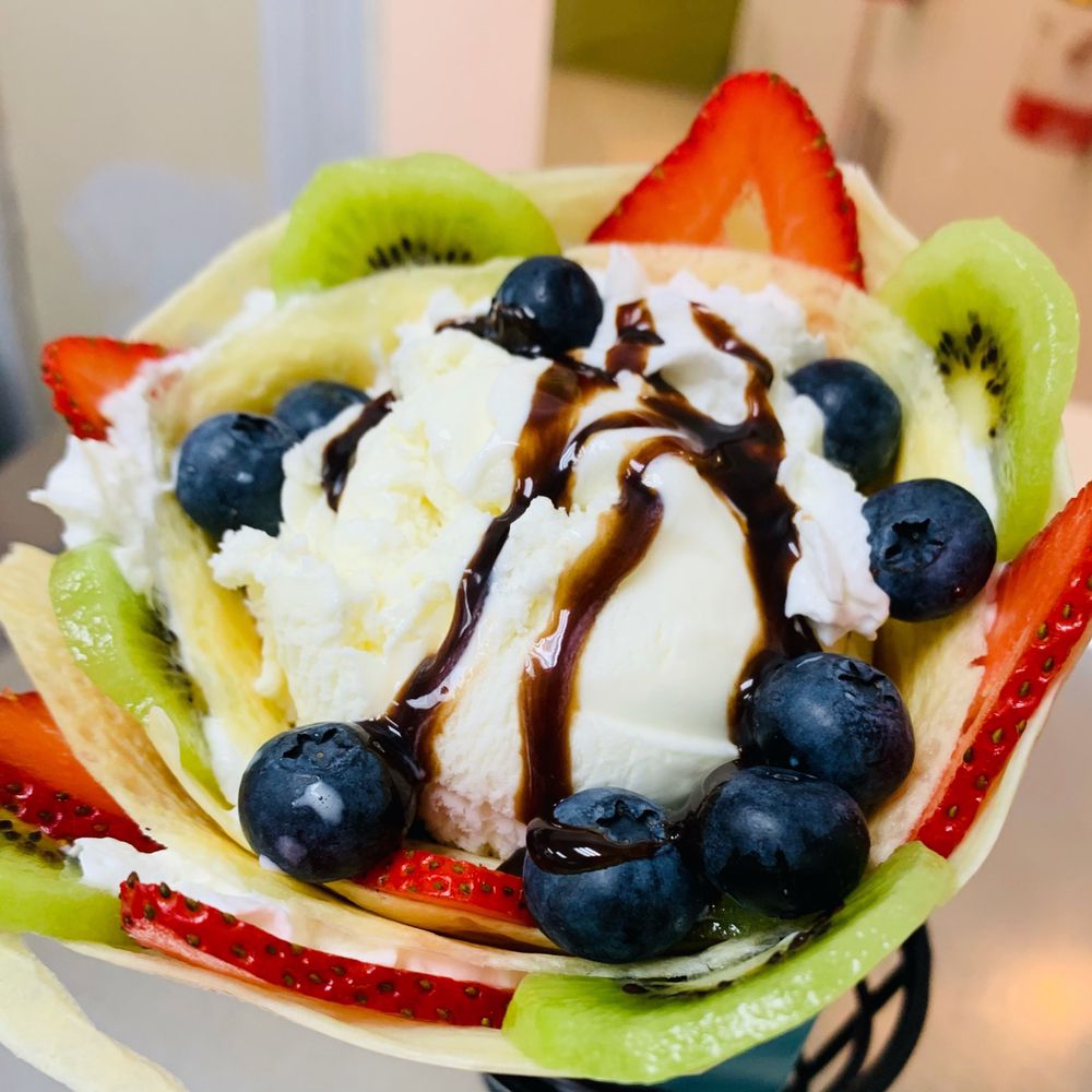 LUCKY PENGUIN Updated September 2024 76 Photos & 18 Reviews 675 Glen Cove Ave, Glen Head