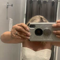 David's Bridal - Bodice does not touch my upper body.