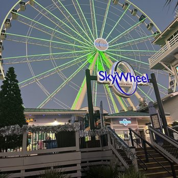 SkyWheel Myrtle Beach - Amusement Parks Near Me - Myrtle Beach, South Carolina