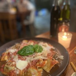Farina - Spinach ravioli