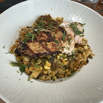 GRANVILLE - Spicy Pasta with chicken - New American Near Me - Pasadena, California GRANVILLE - Spicy Pasta with chicken - New American Near Me - Pasadena, California