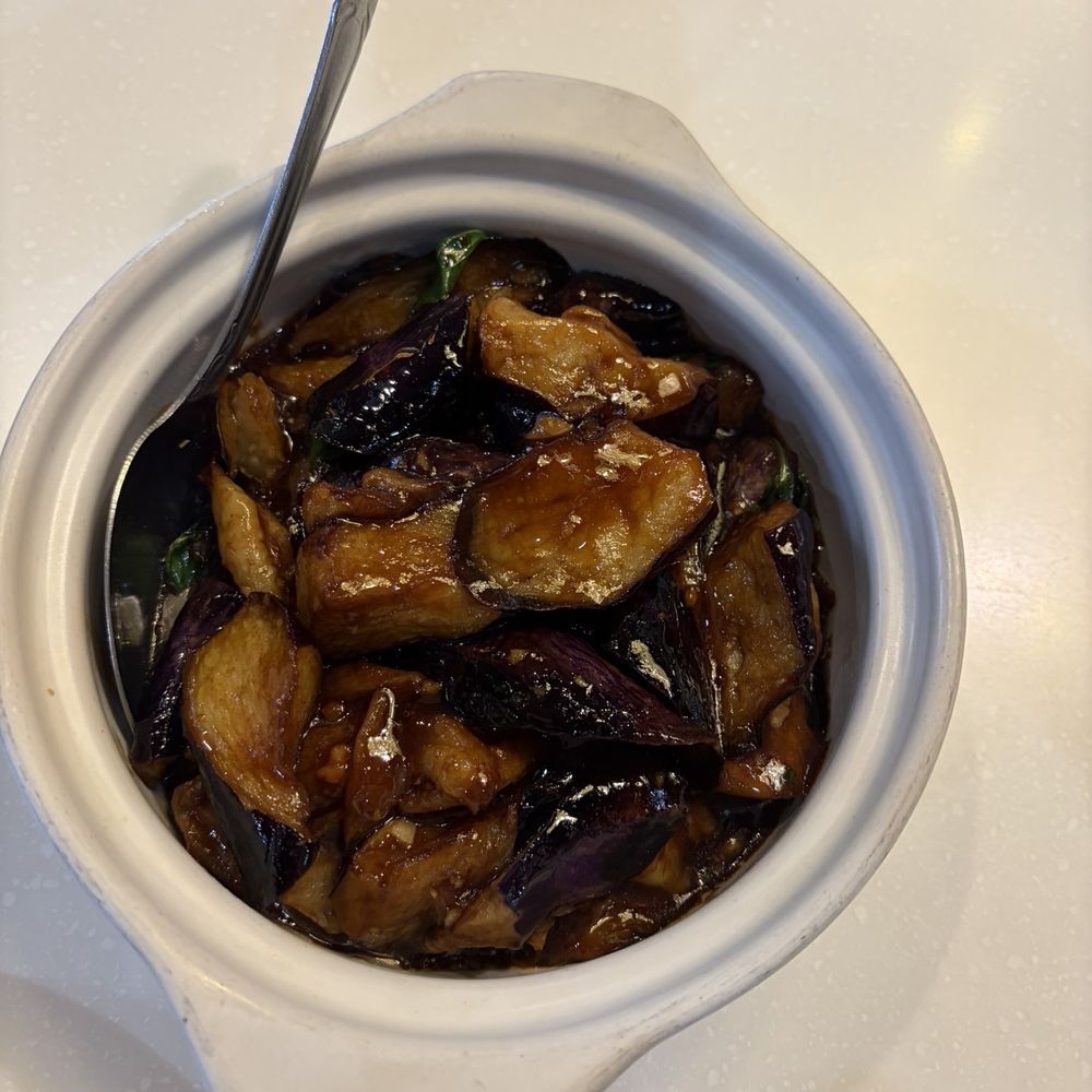 Shanghai Bun Dynasty - Basil eggplant - Shanghainese Near Me - Cupertino, California
