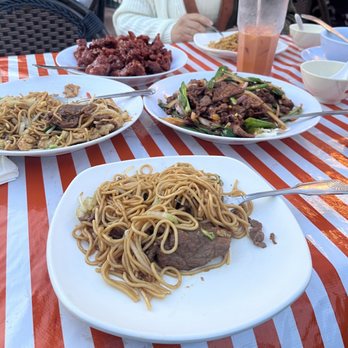 Nomad Asian Bistro - Orange Chicken Mongolian Beef Chow Mein (Spaghetti Chow Mein Noodle) - Chinese Near Me - Long Beach, California Nomad Asian Bistro - Orange Chicken Mongolian Beef Chow Mein (Spaghetti Chow Mein Noodle) - Chinese Near Me - Long Beach, California